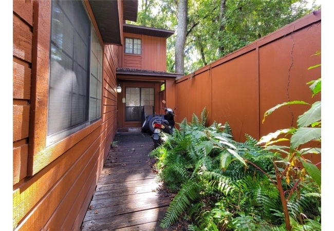 931 SW 57TH TER Condo photo 3