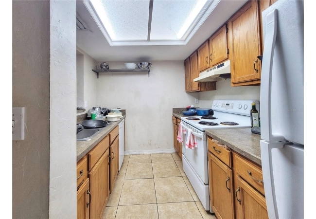931 SW 57TH TER Condo photo 7