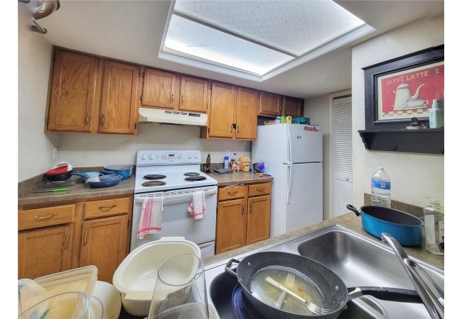 931 SW 57TH TER Condo photo 9
