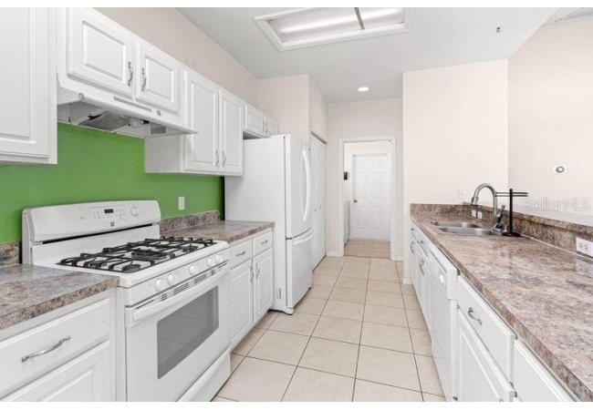 1861 SW 65TH DR House photo 12