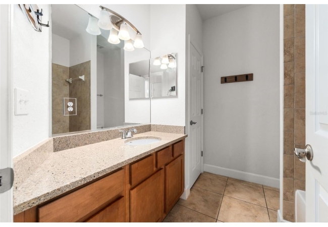 2508 SW 35TH PL #Q98 Condo photo 19