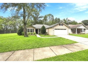 12104 NW 162ND DR