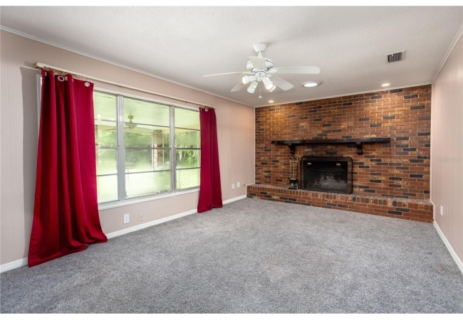 12015 SW 5TH AVE House photo 11