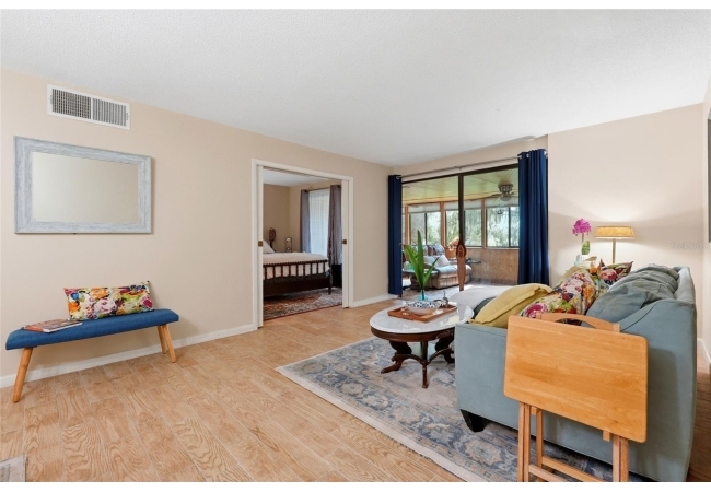 2508 SW 14TH DR #216 Condo photo 6