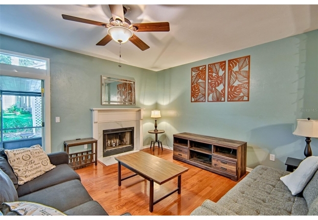 832 NW 42ND TER Condo photo 10