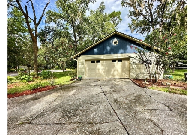 8614 SW 1ST AVE House photo 4
