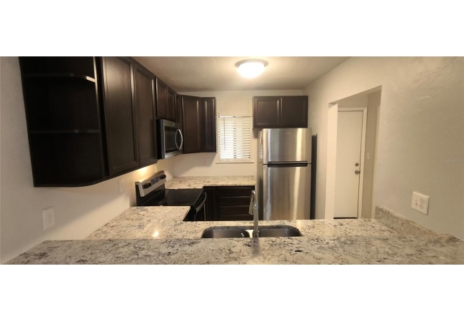 111 SE 16TH AVE #O104 Condo photo 30