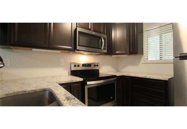 111 SE 16TH AVE #O104 Condo photo 33