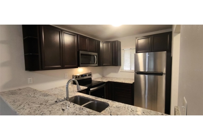 111 SE 16TH AVE #O104 Condo photo 38