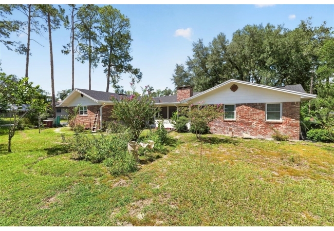3949 NW 38TH PL House photo 41