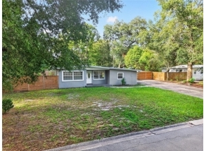 1421 NE 17TH AVE
