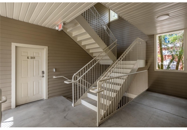 5040 SW 91ST TER #K201 Condo photo 6