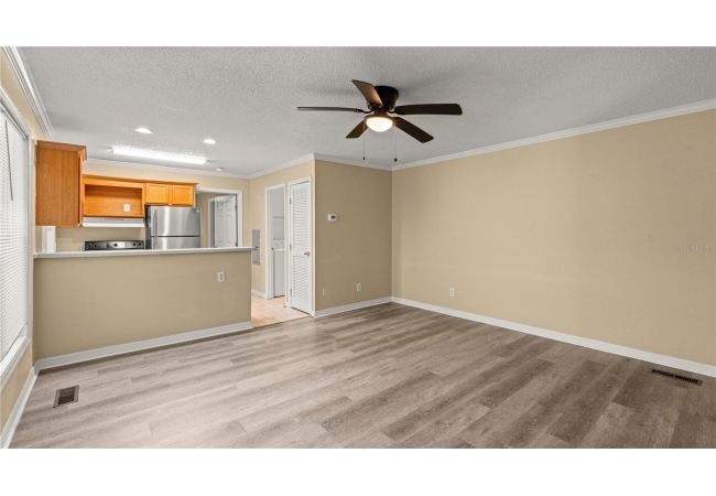 2905 SW ARCHER RD #P5009 Condo photo 9