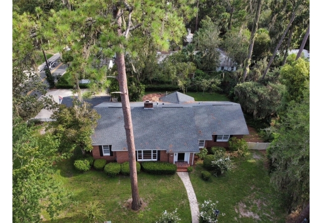 2207 NW 2ND AVE House photo 23