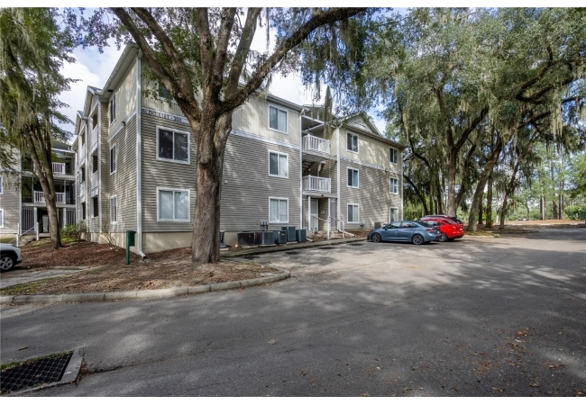 4000 SW 23RD ST #1-202 Condo photo 2