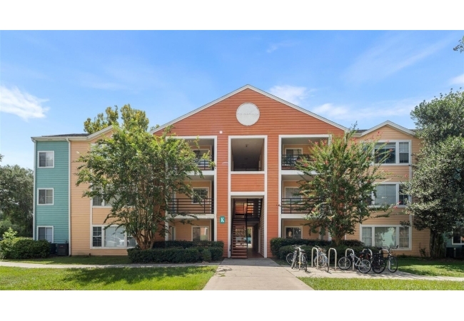 2601 SW ARCHER RD #K-244 Condo photo 1