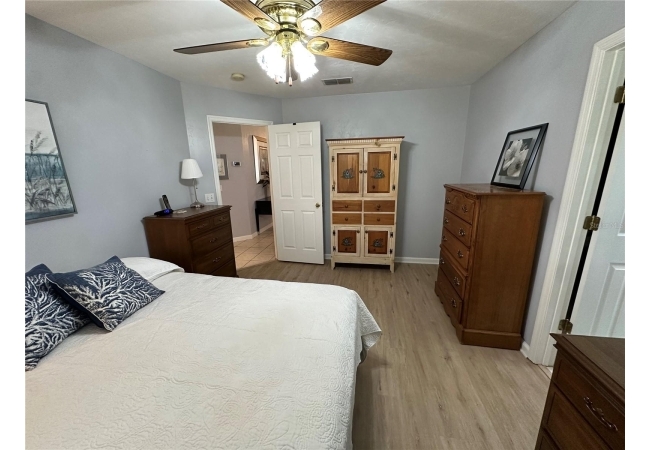 11793 CREEK DR House photo 25