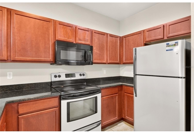 2942 SW 35TH PL #33 Condo photo 13