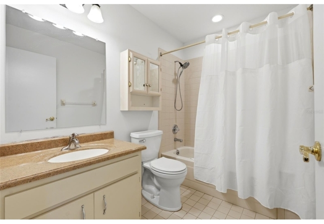 17026 SOUTHSIDE CT House photo 23