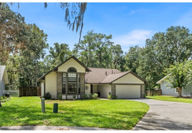 4122 NW 59TH TER House photo 4