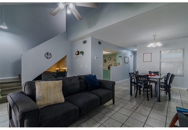 7200 SW 8TH AVE #E27 Condo photo 6