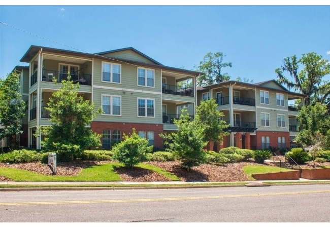 1257 SW 9TH RD #208 Condo photo 1