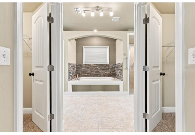 25263 NW 140TH LN House photo 38