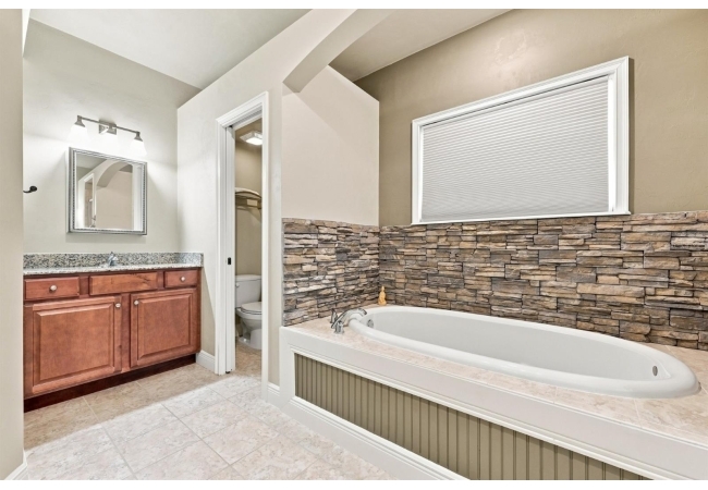 25263 NW 140TH LN House photo 40