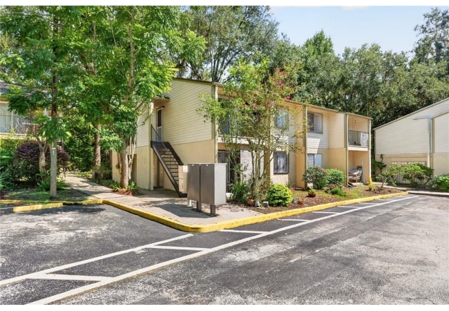 1015 SW 9TH ST #C24 Condo photo 2