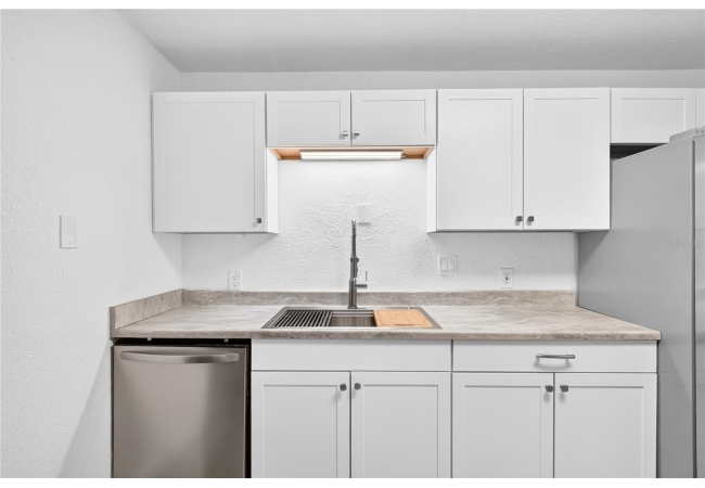 1015 SW 9TH ST #C24 Condo photo 12