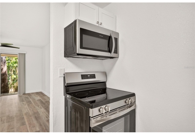 1015 SW 9TH ST #C24 Condo photo 14
