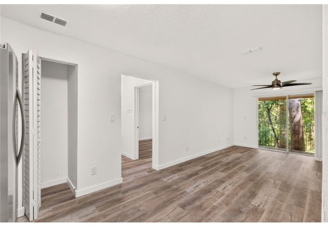1015 SW 9TH ST #C24 Condo photo 16
