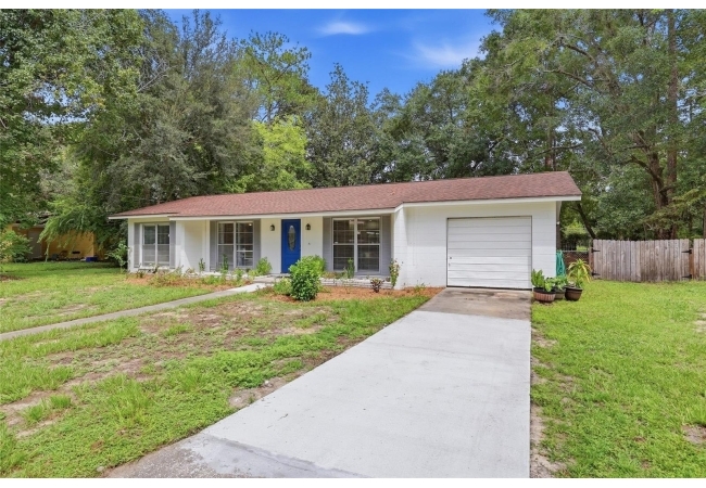 4907 NW 30TH TER House photo 3