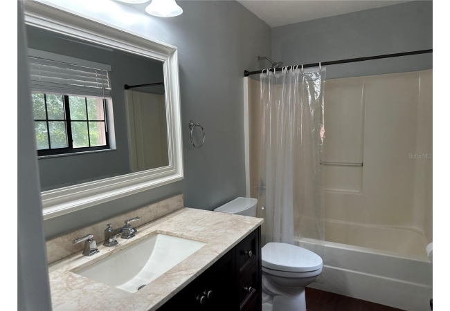 823 SW 58TH TER Condo photo 5