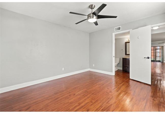 823 SW 58TH TER Condo photo 13