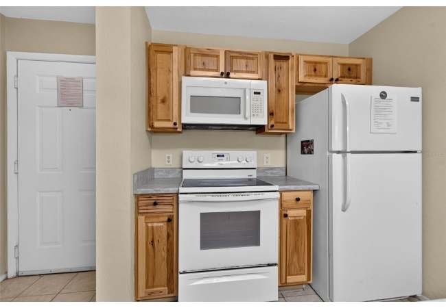 4000 SW 23RD ST #2-105 Condo photo 4