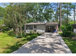 8733 NW 42ND TER