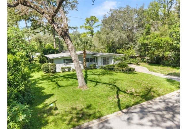 300 NW 34TH DR House photo 30