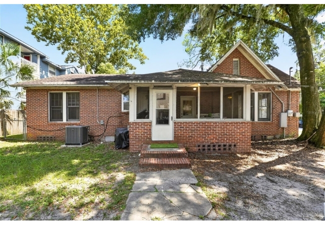 1714 NW 3RD PL House photo 43