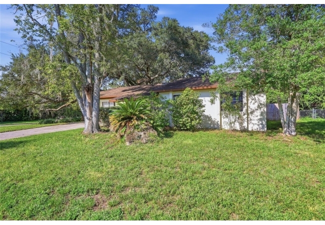 1310 SW 76TH DR House photo 4