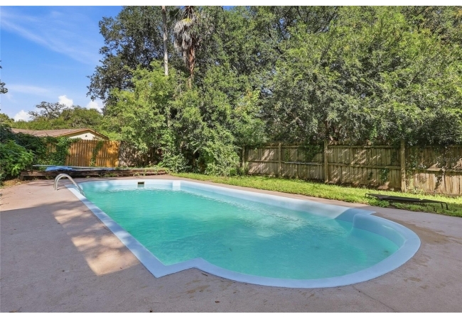 1310 SW 76TH DR House photo 16