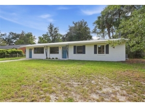 2208 NE 15TH TER
