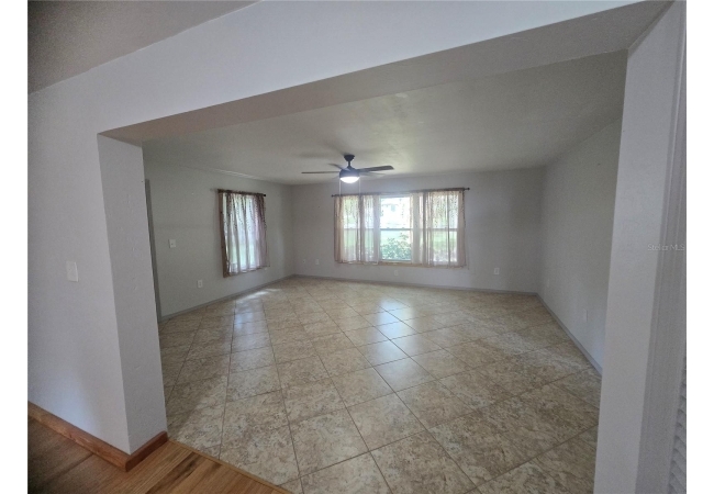 23981 NW 183RD PL House photo 9