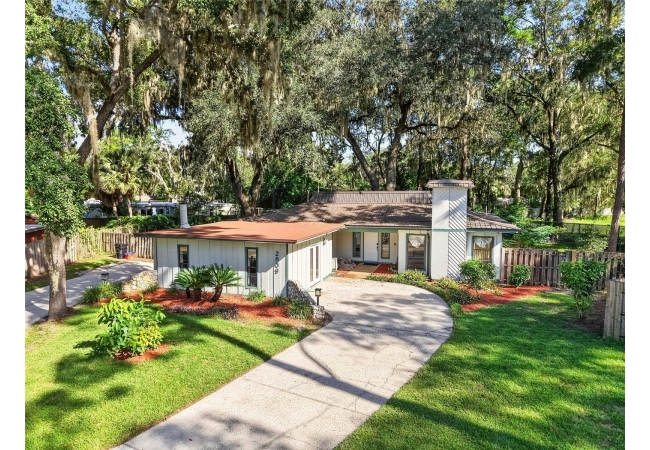 2809 NW 35TH PL House photo 64