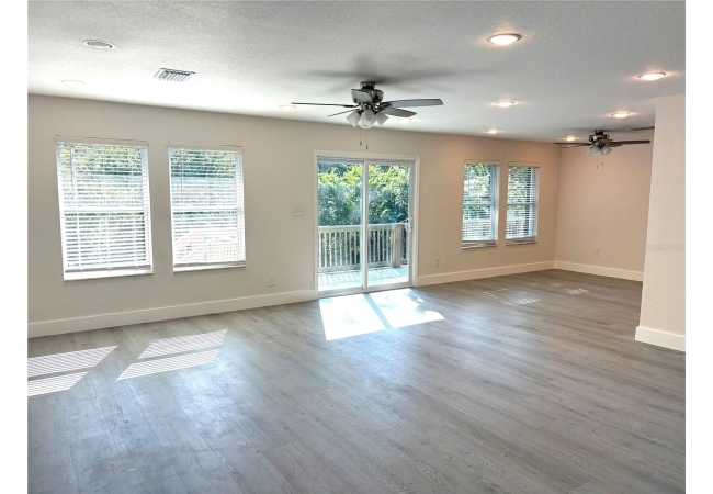 1521 NW 35 TER House photo 5
