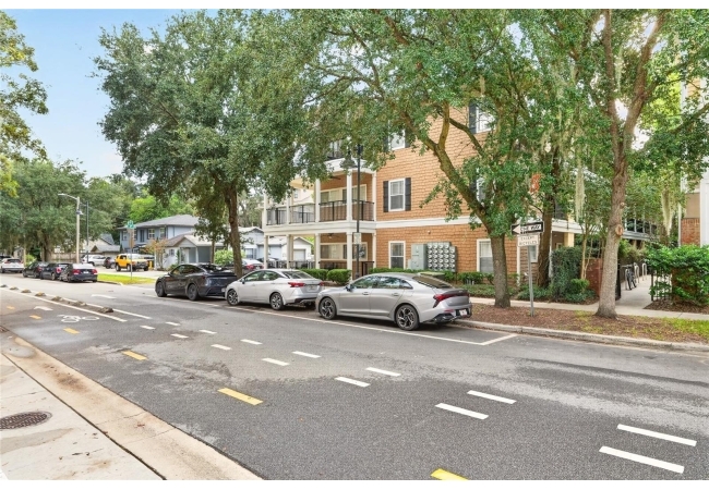 1440 NW 3RD PL #305 Condo photo 31