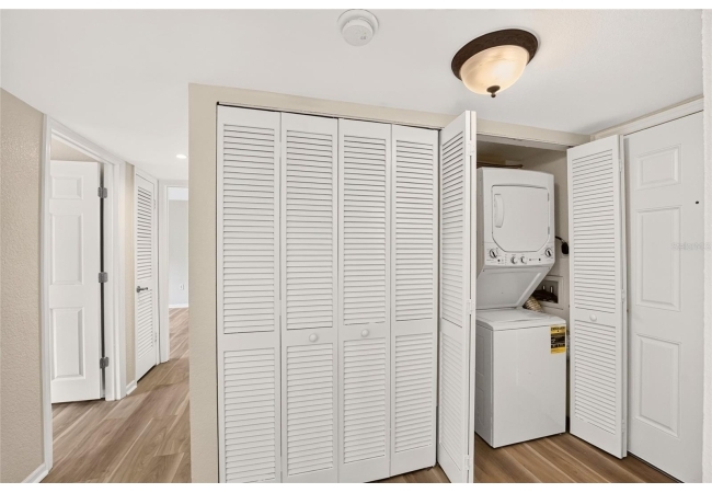 1810 NW 23RD BLVD #252 Condo photo 6