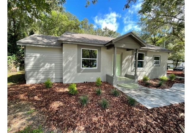 1940 E UNIVERSITY AVE House photo 1