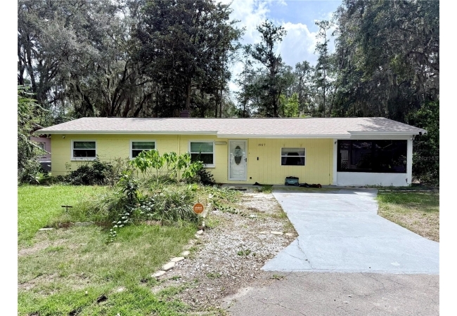 1927 NW 32ND PL House photo 1