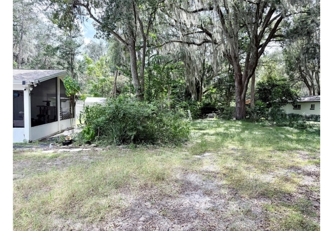 1927 NW 32ND PL House photo 18